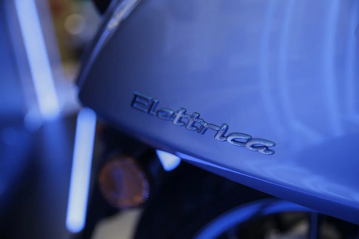 EICMA 2018: Vespa Elettrica, foto, video e dati (17)