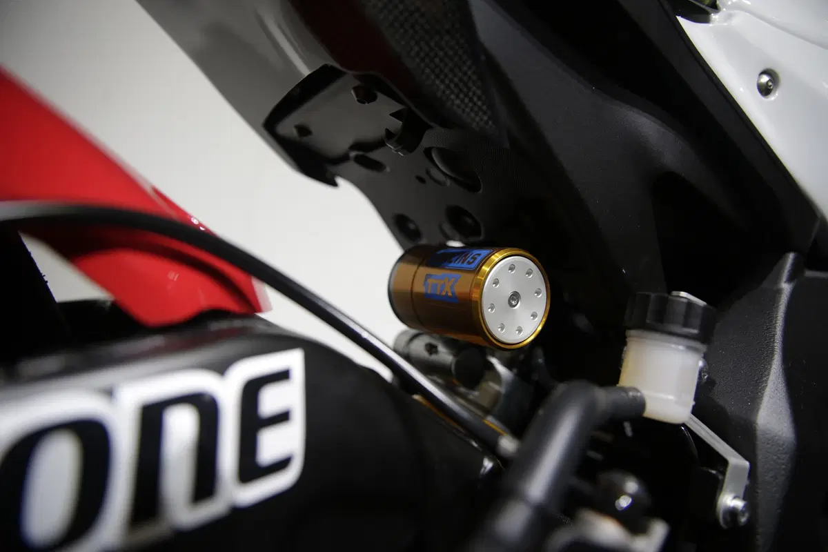 EICMA 2018: Yamaha YZF-R1 GYTR, video e dati (14)