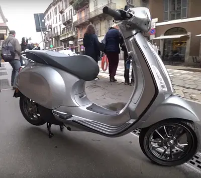 Vespa Elettrica. L'abbiamo provata