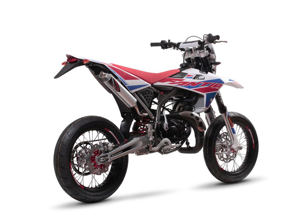 Fantic Motor Enduro 50 E Performance 2t (2019) (2)