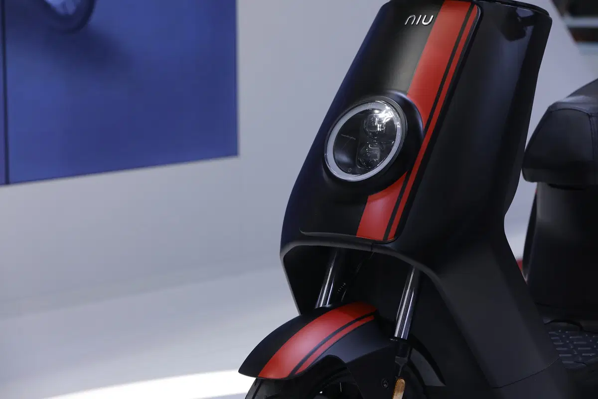 Gli Scooter elettrici NIU a EICMA 2018 (3)