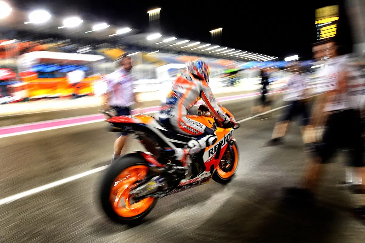 MotoGP 2016. Le foto più belle del GP del Qatar (14)
