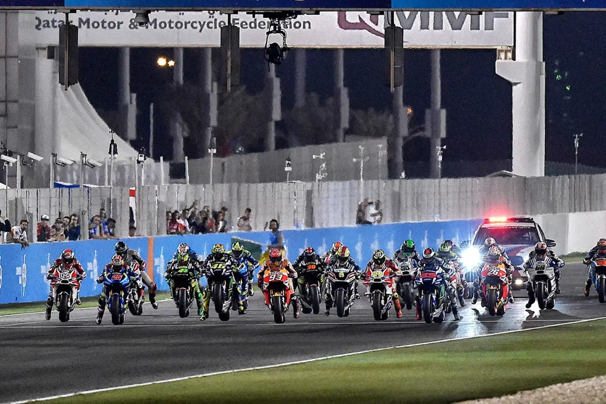 MotoGP 2016. Le foto più belle del GP del Qatar (34)