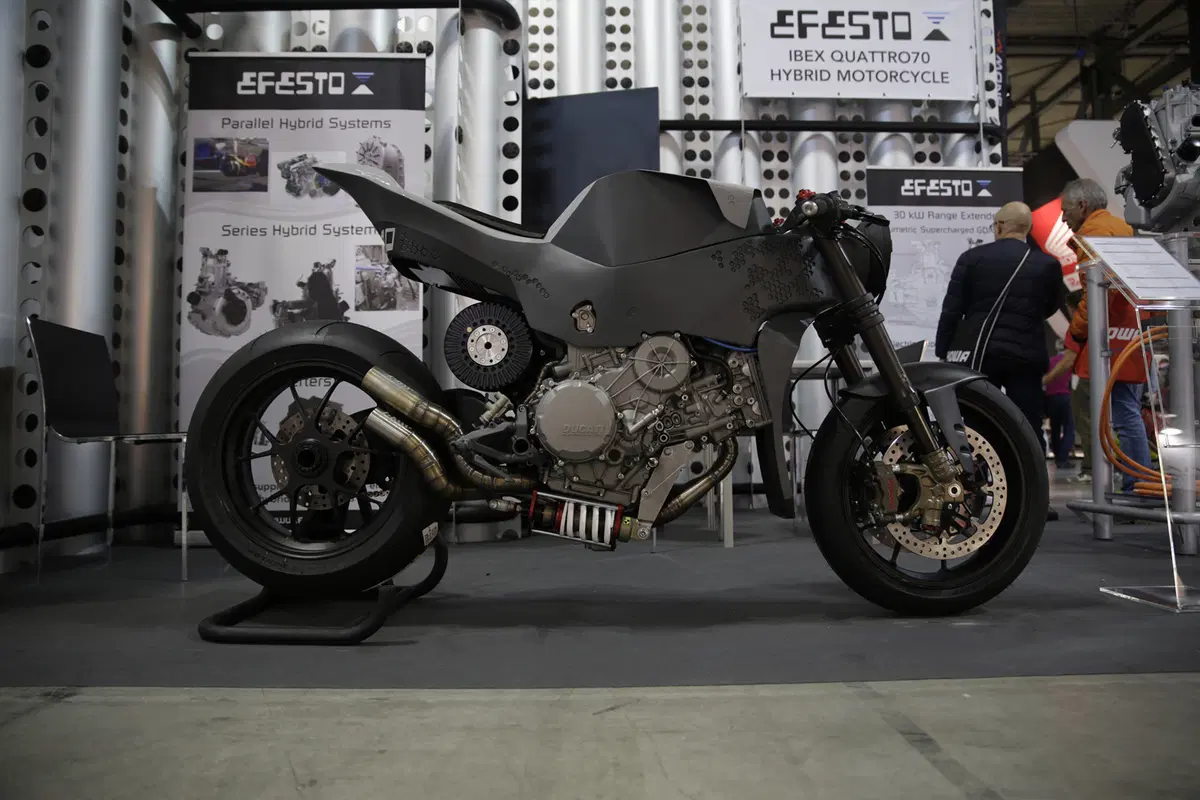 EICMA 2018: Efesto IBEX QUATTRO70, ibrida da 225 cv (10)