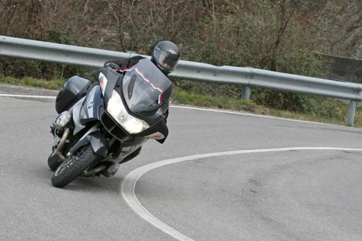 BMW R1200RT   (13)