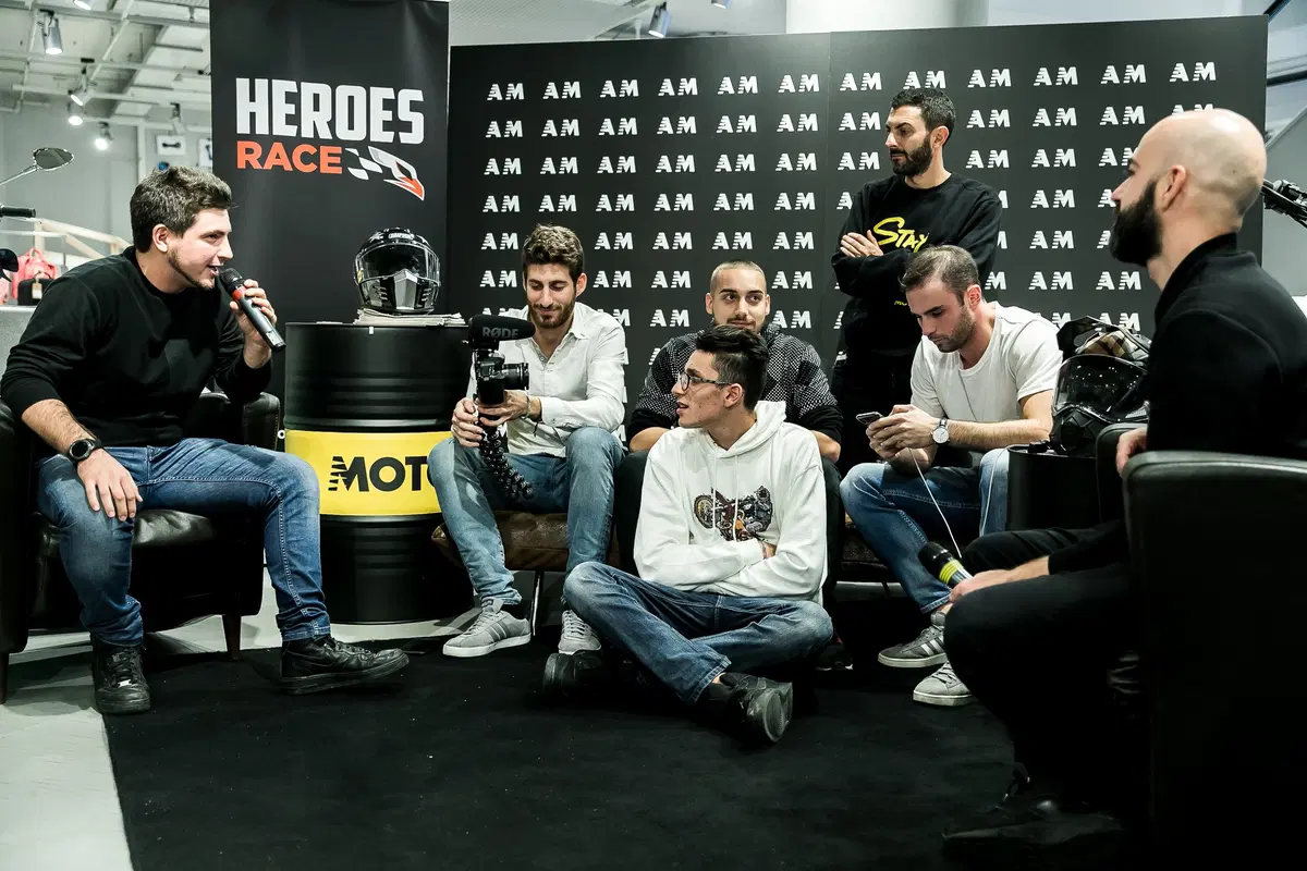 Moto.it Talks: tutte le dirette Facebook andate in onda dalla lounge de La Rinascente (22)