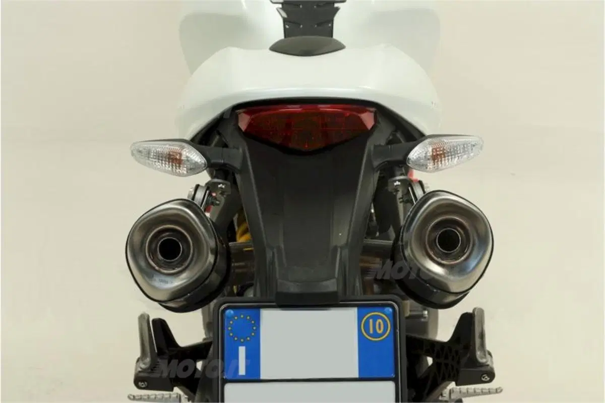 Arrow: slip on per Ducati Monster 796 (3)