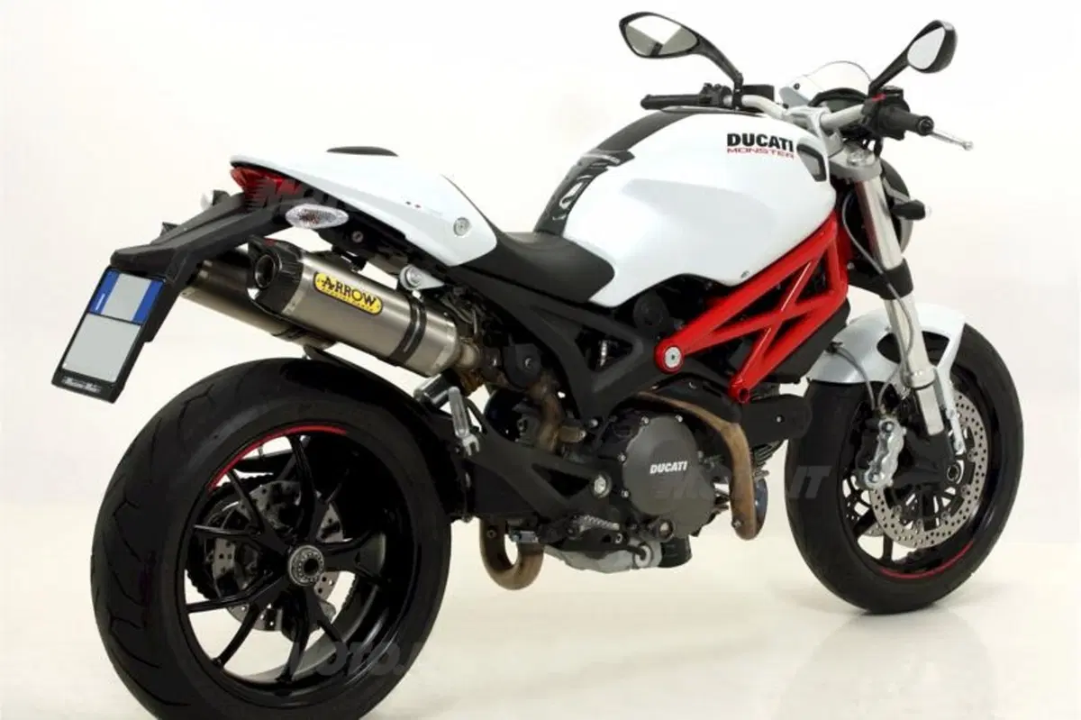 Arrow: slip on per Ducati Monster 796 (4)