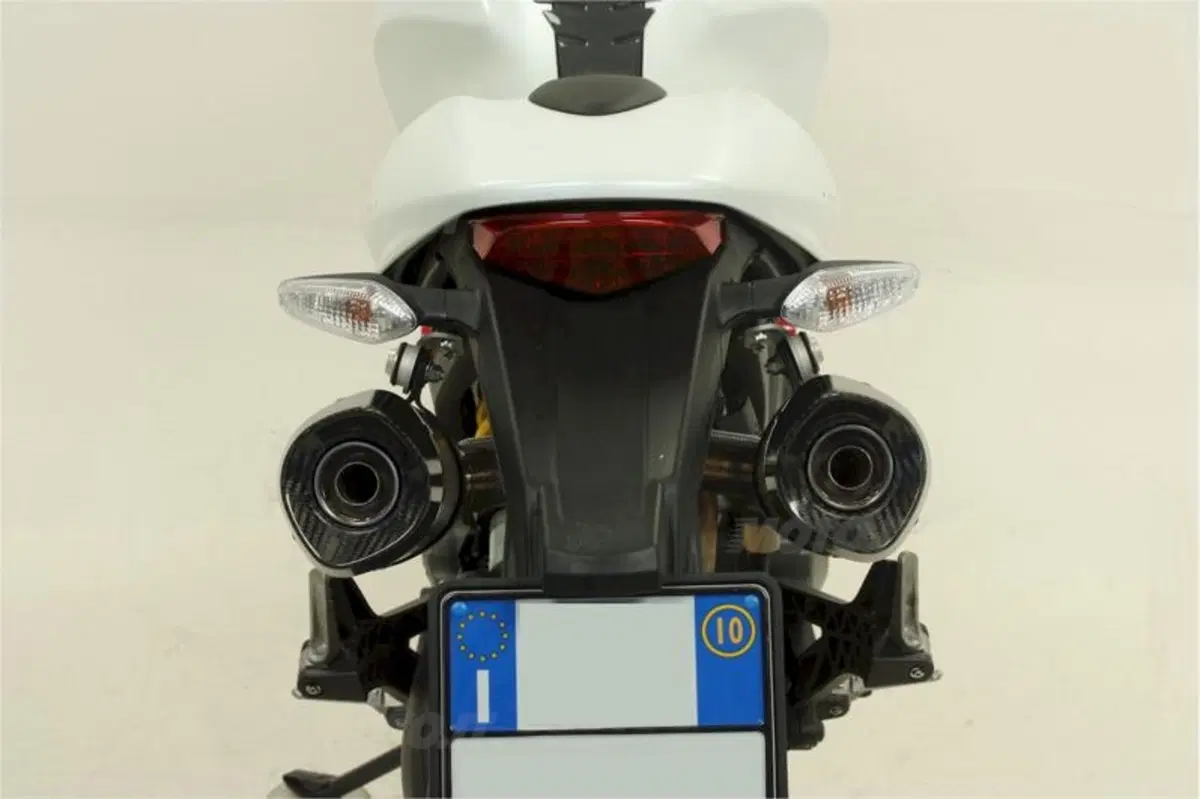 Arrow: slip on per Ducati Monster 796 (6)