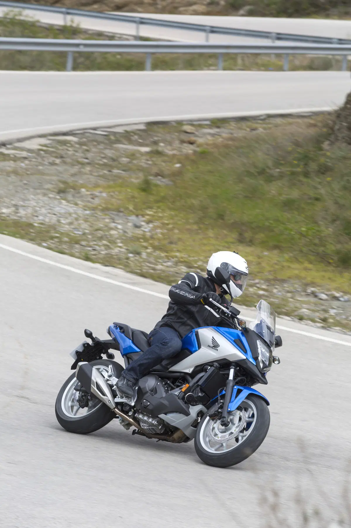 Honda NC750X DCT (5)