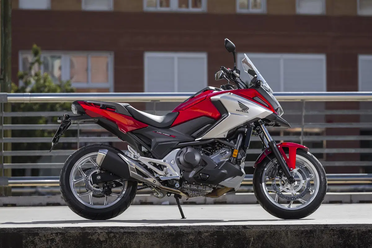 Honda NC750X DCT (8)