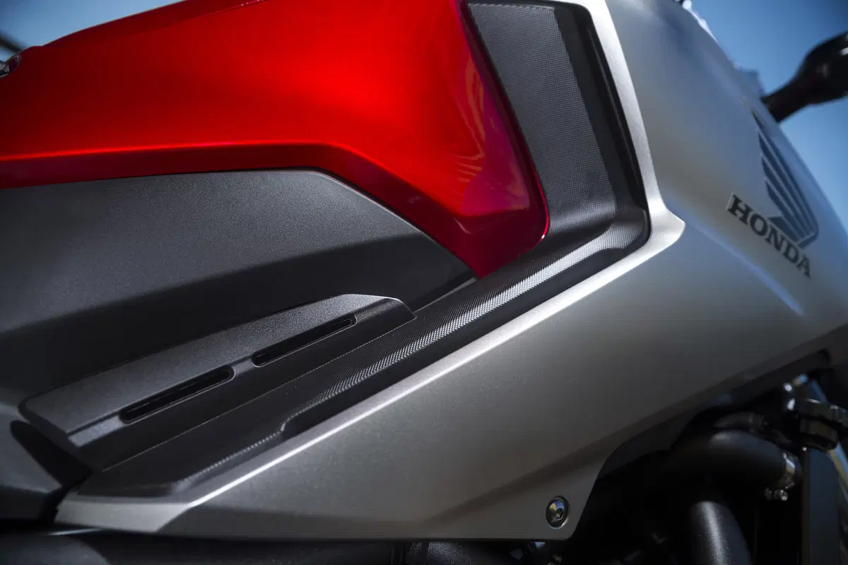 Honda NC750X DCT (12)