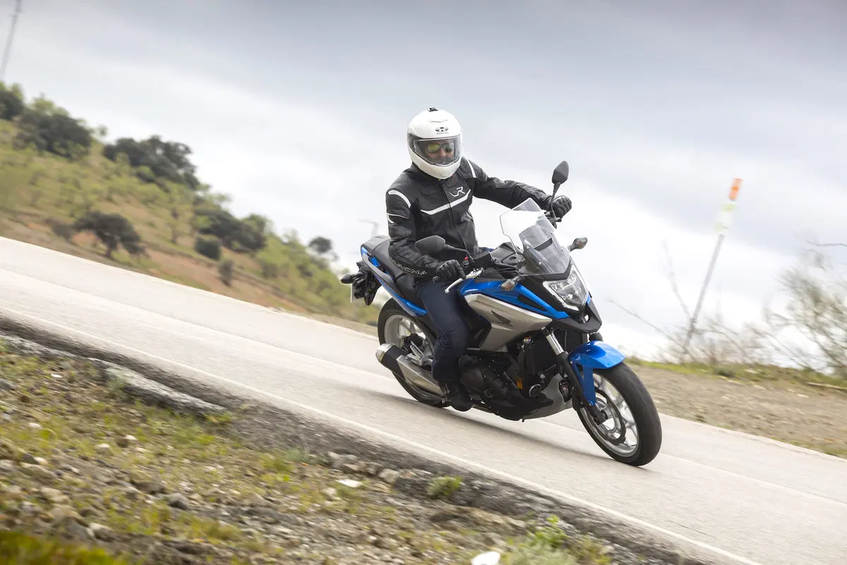 Honda NC750X DCT (17)