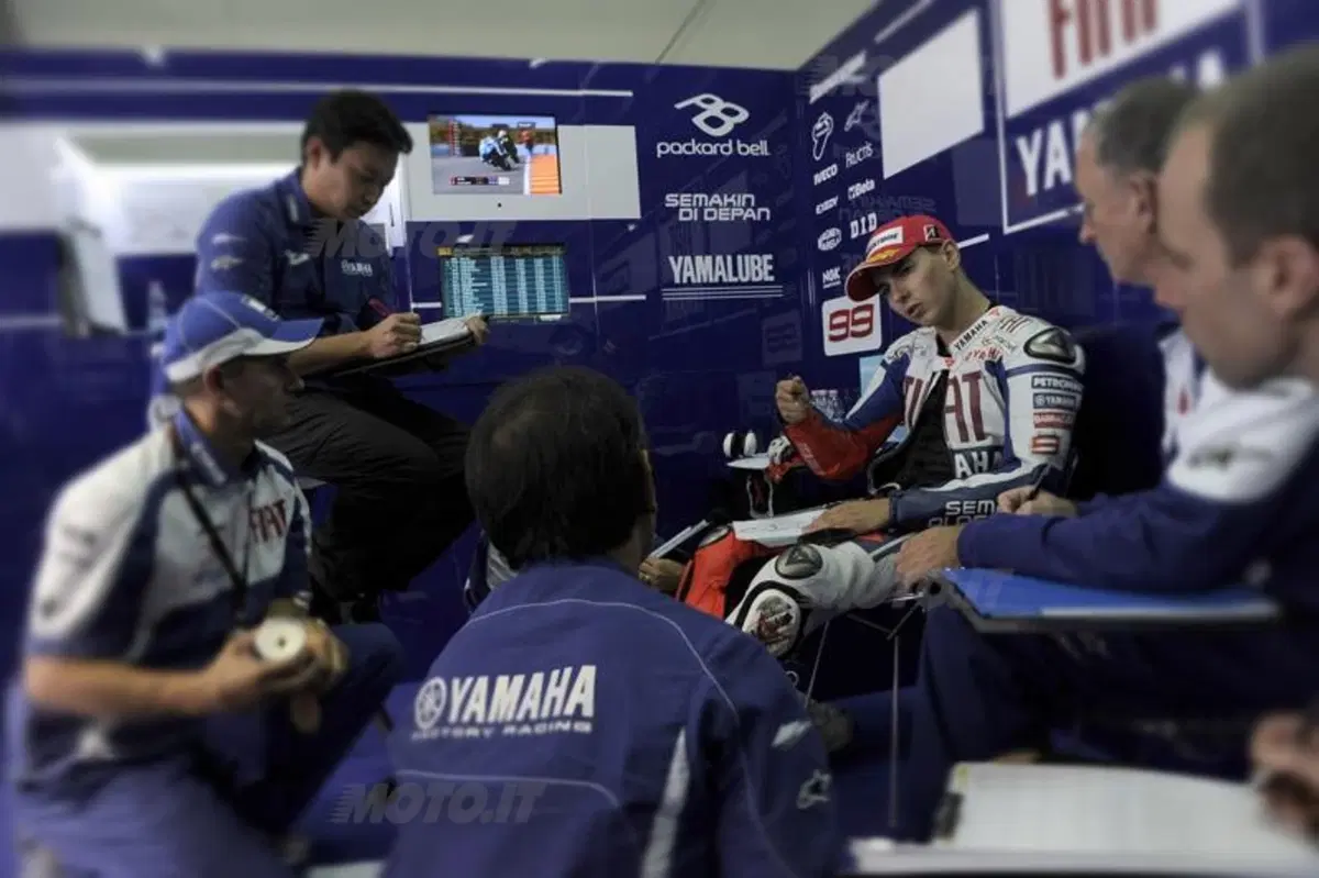 MotoGP. Le foto inedite del GP di Aragon  (32)