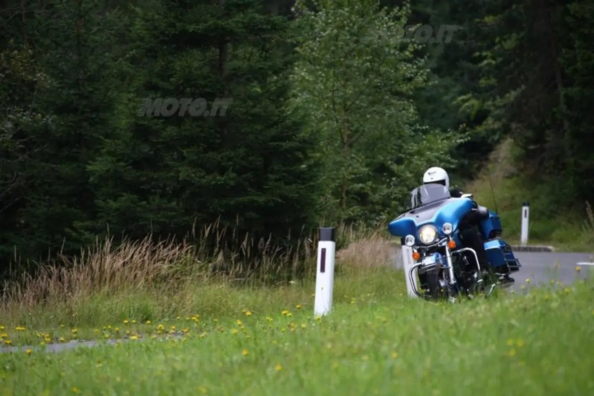 Harley-Davidson 2011  (5)
