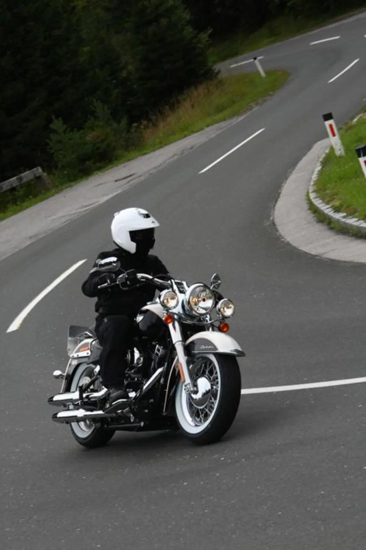 Harley-Davidson 2011  (10)