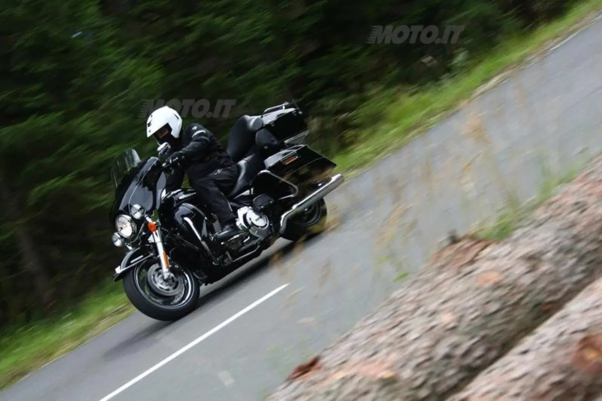 Harley-Davidson 2011  (15)