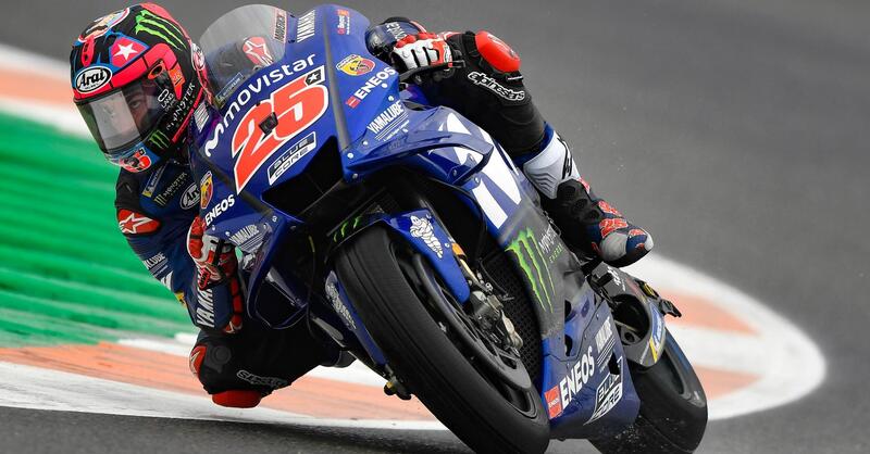 MotoGP. Vi&ntilde;ales  conquista la pole position a Valencia