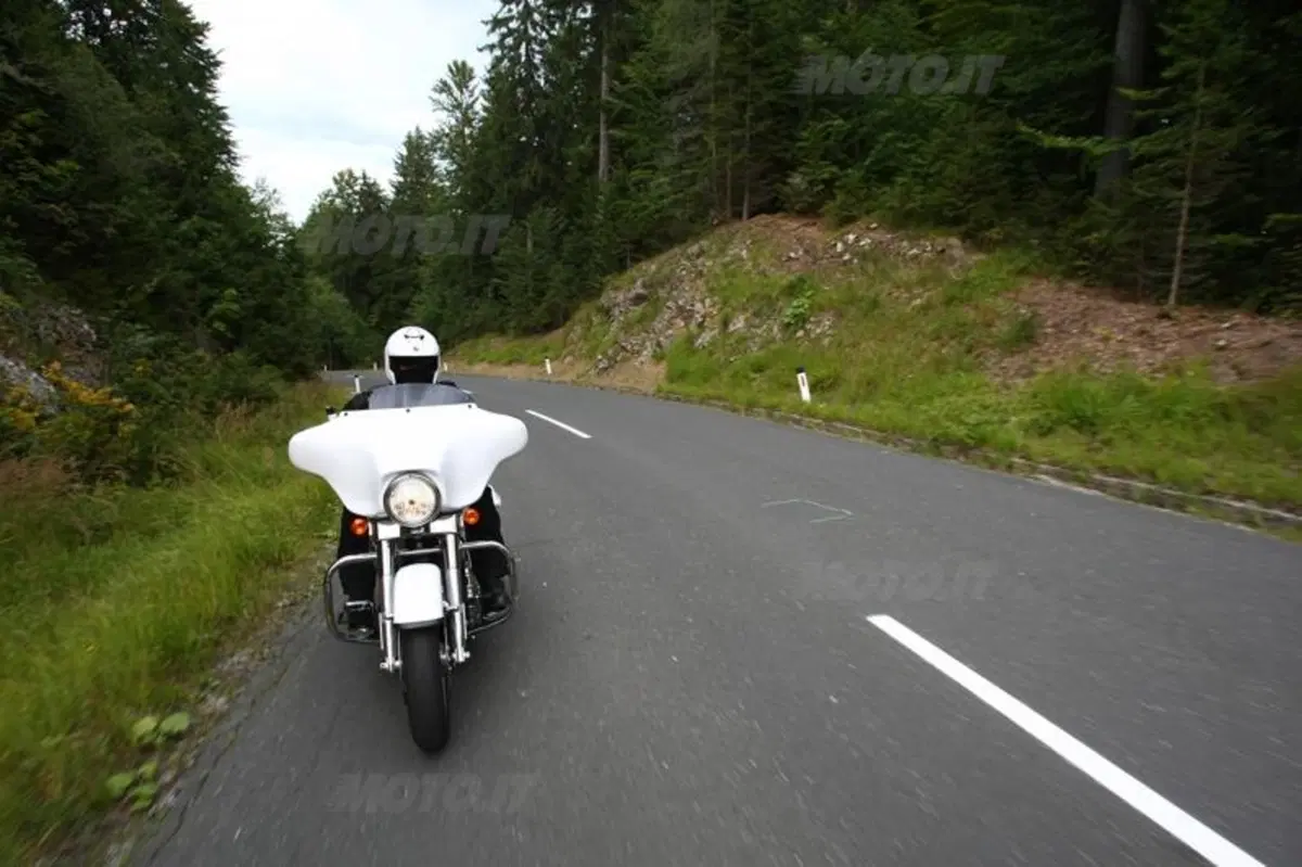 Harley-Davidson 2011  (22)