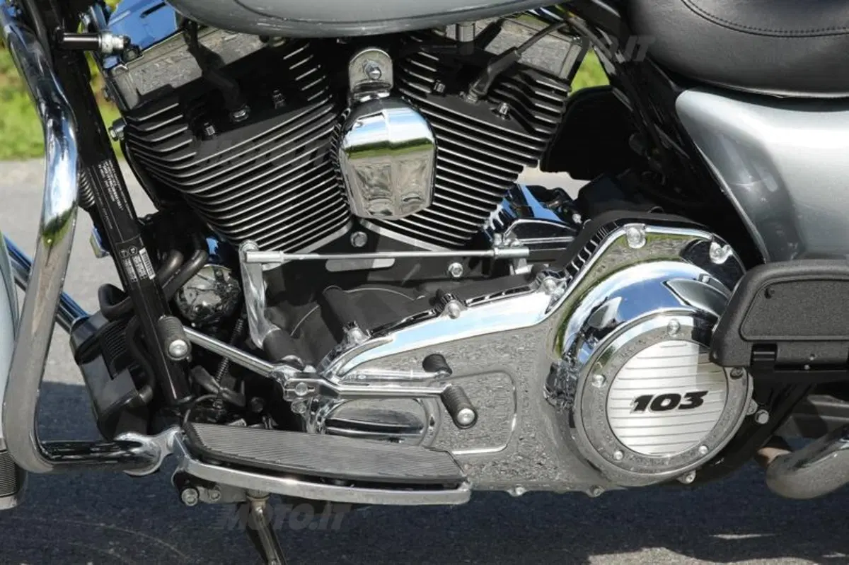 Harley-Davidson 2011  (32)