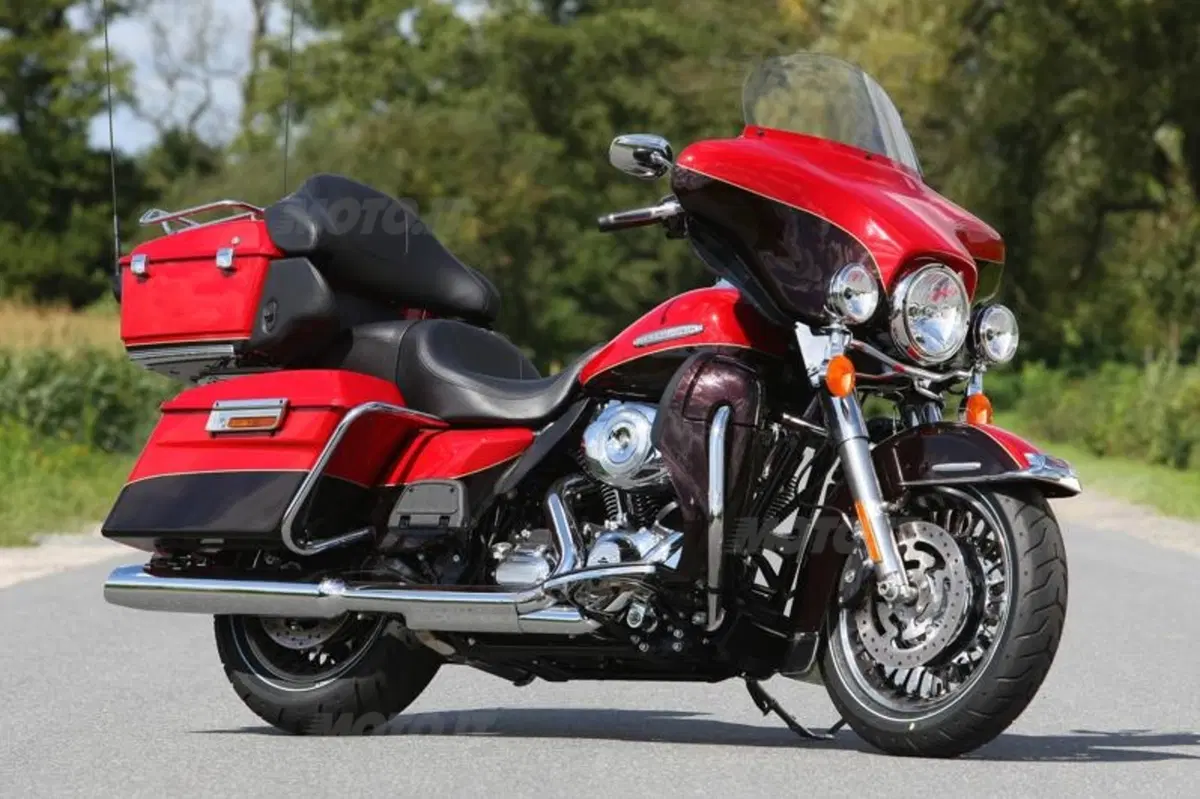 Harley-Davidson 2011  (33)