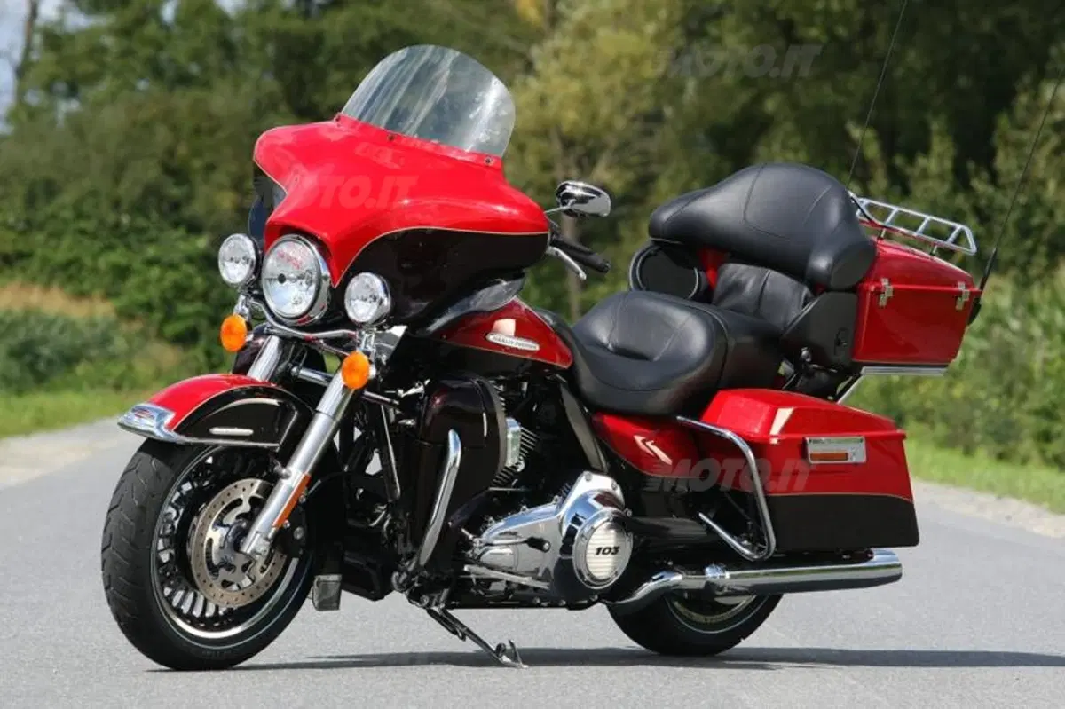 Harley-Davidson 2011  (37)