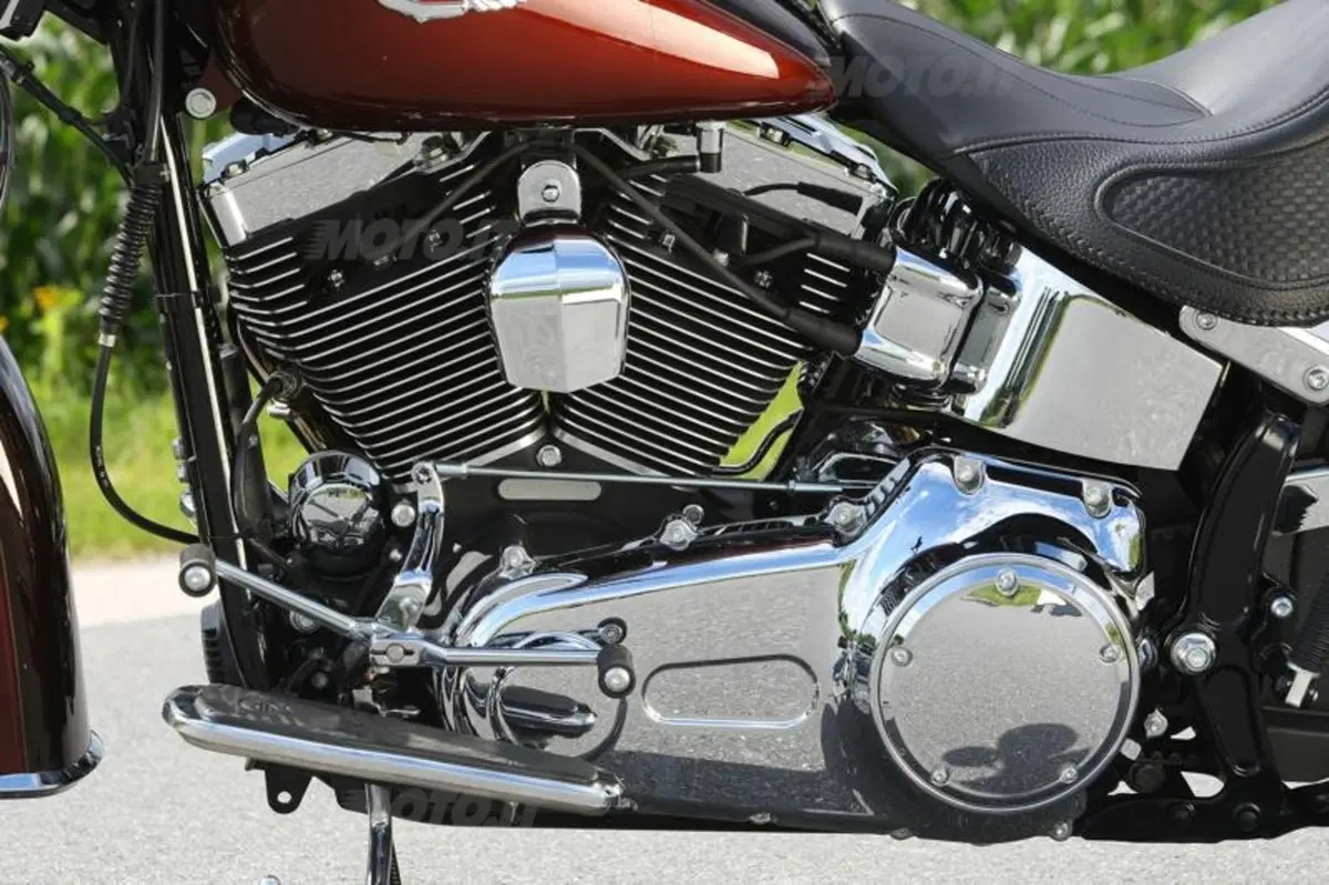 Harley-Davidson 2011  (64)