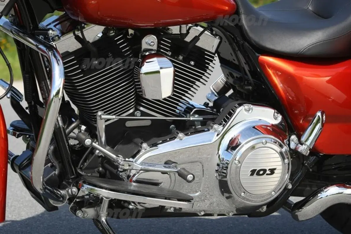 Harley-Davidson 2011  (74)