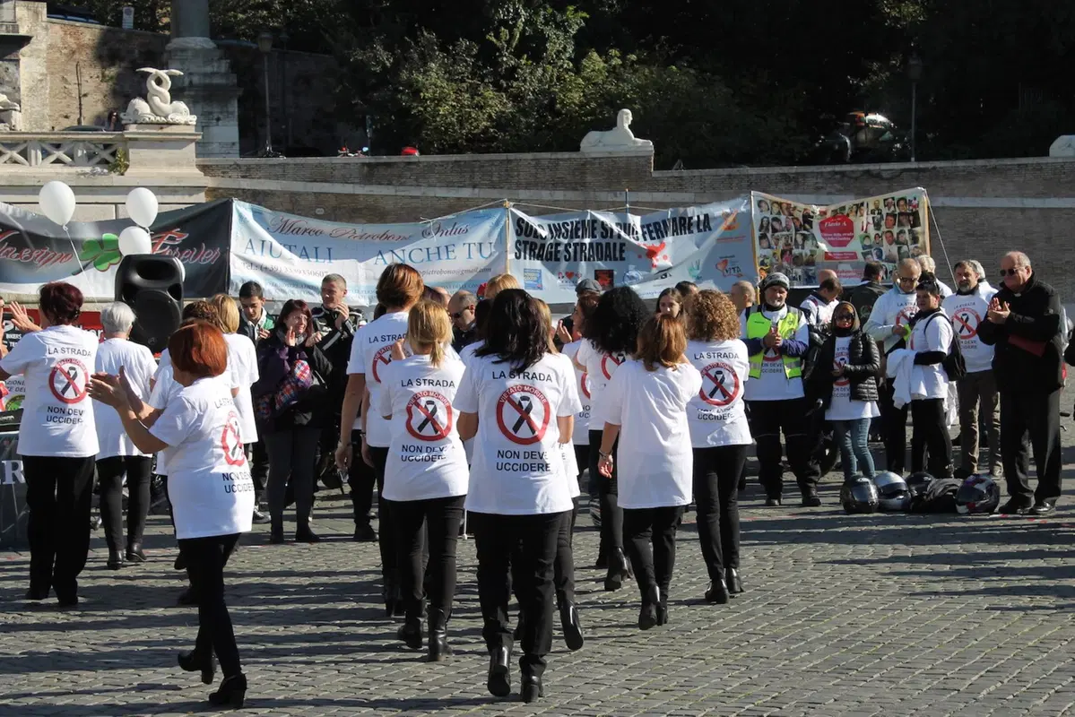 Roma ricorda le vittime delle strada (10)