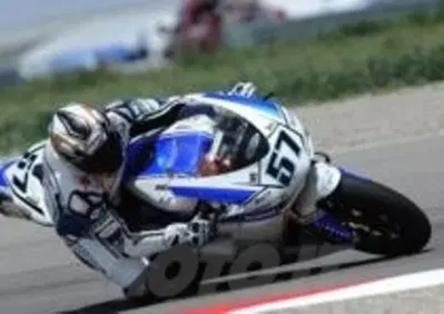 Lanzi il più veloce nelle qualifiche di Magny-Cours