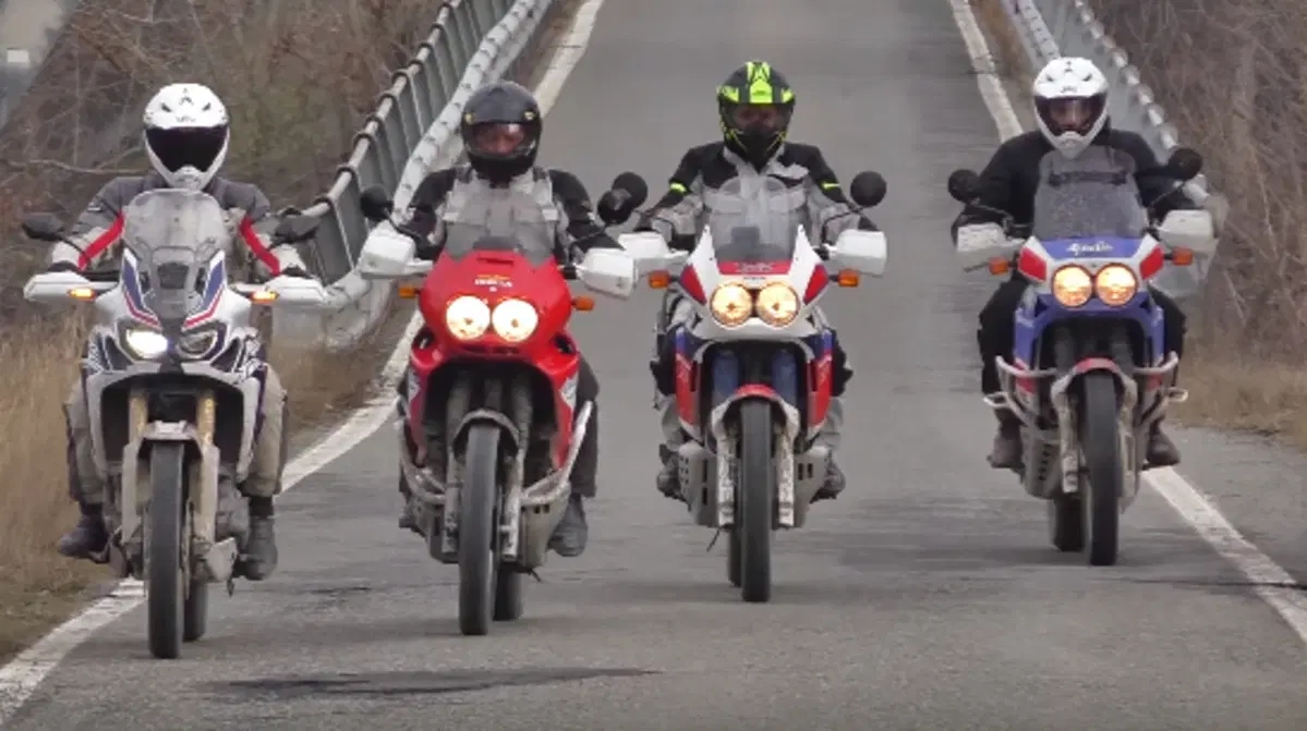 Honda Africa Twin XRV650, XRV750 e CRF1000L