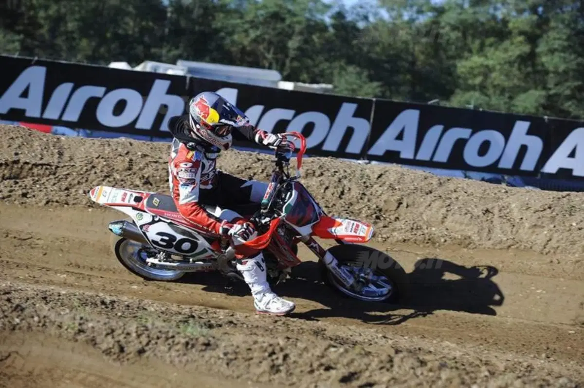 Supermoto: a Chareyre il titolo Internazionale, il Tricolore a Lazzarini