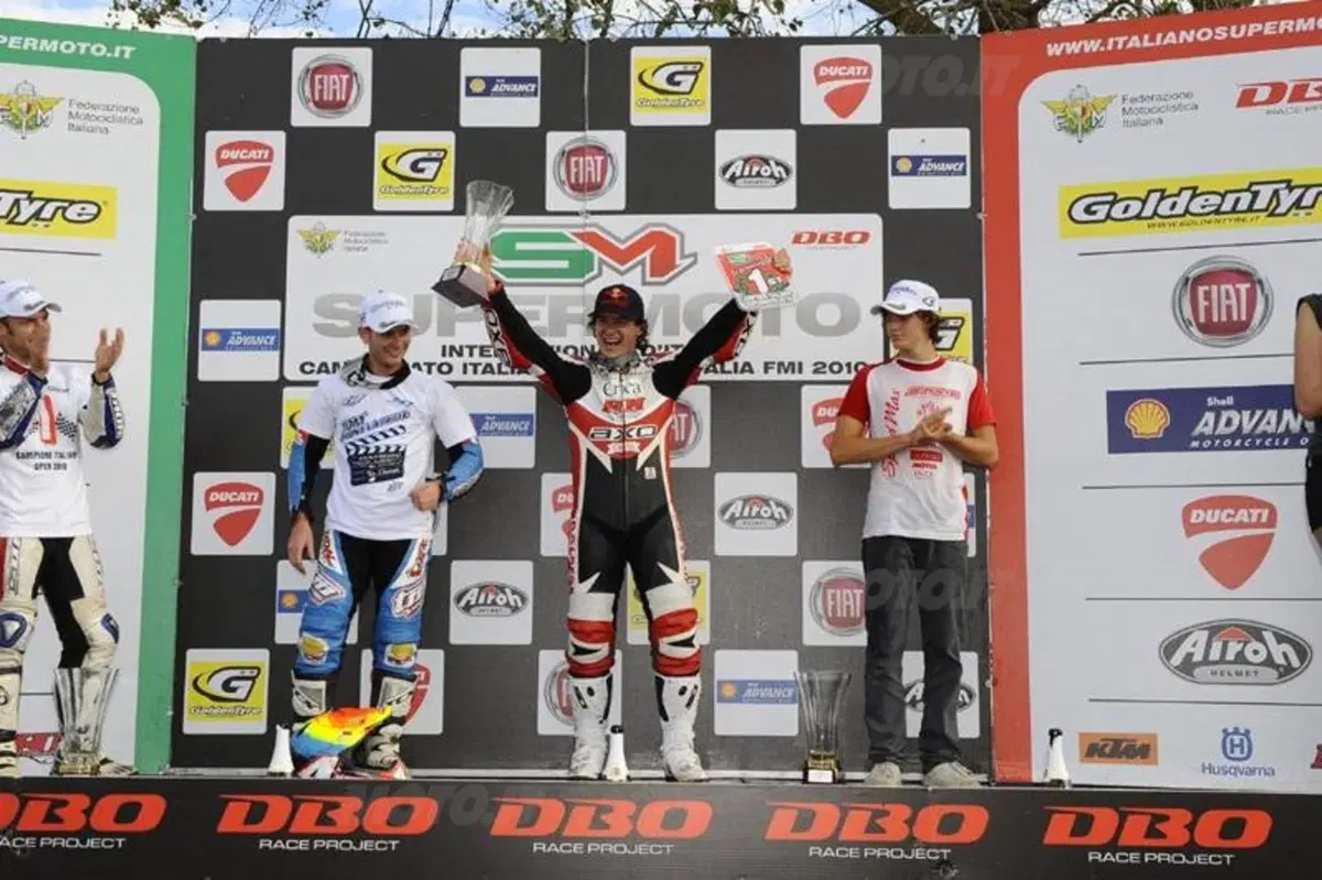 Supermoto: a Chareyre il titolo Internazionale, il Tricolore a Lazzarini (2)