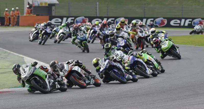 La Supersport 300 al CIV