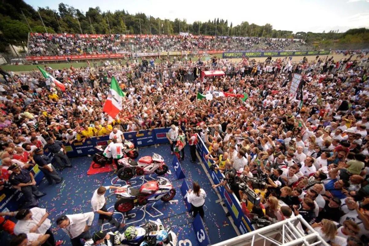 Max Biaggi Mondiale. Analisi di una vittoria italiana