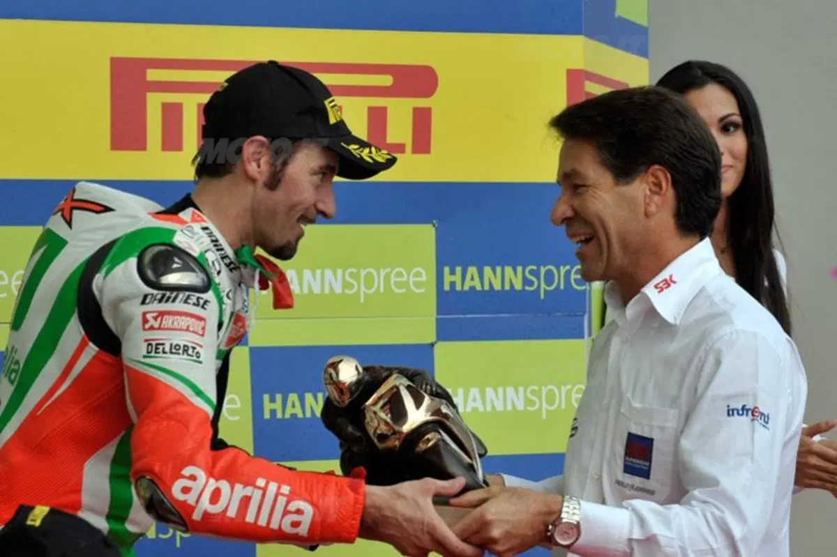 Max Biaggi Mondiale. Analisi di una vittoria italiana (10)