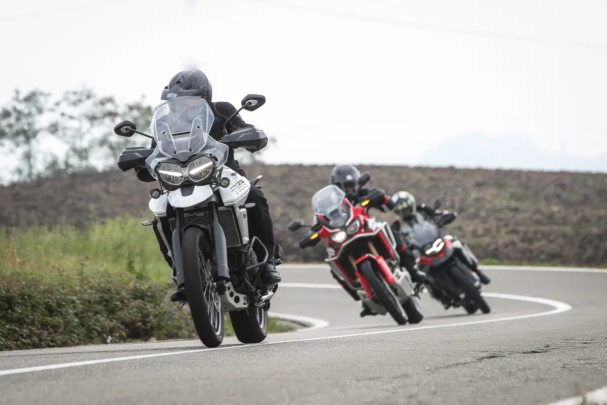 BMW F850GS vs Honda Africa Twin vs Triumph Tiger 800 XCa: COMPARATIVA MAXIENDURO 1000 (12)