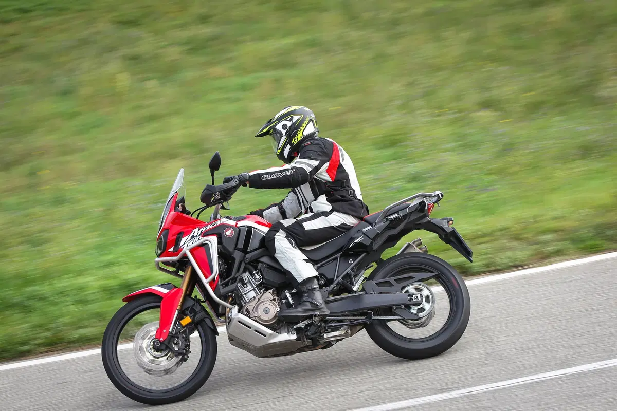 BMW F850GS vs Honda Africa Twin vs Triumph Tiger 800 XCa: COMPARATIVA MAXIENDURO 1000 (26)