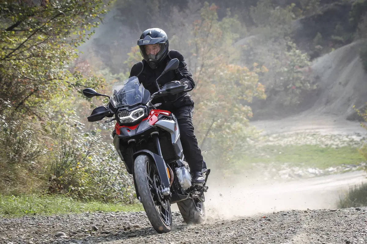 BMW F850GS vs Honda Africa Twin vs Triumph Tiger 800 XCa: COMPARATIVA MAXIENDURO 1000 (31)