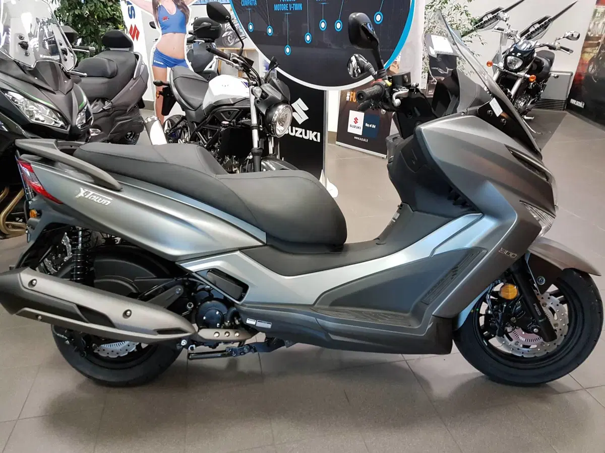 Kymco X-Town 300i (2025 - 26) (6)