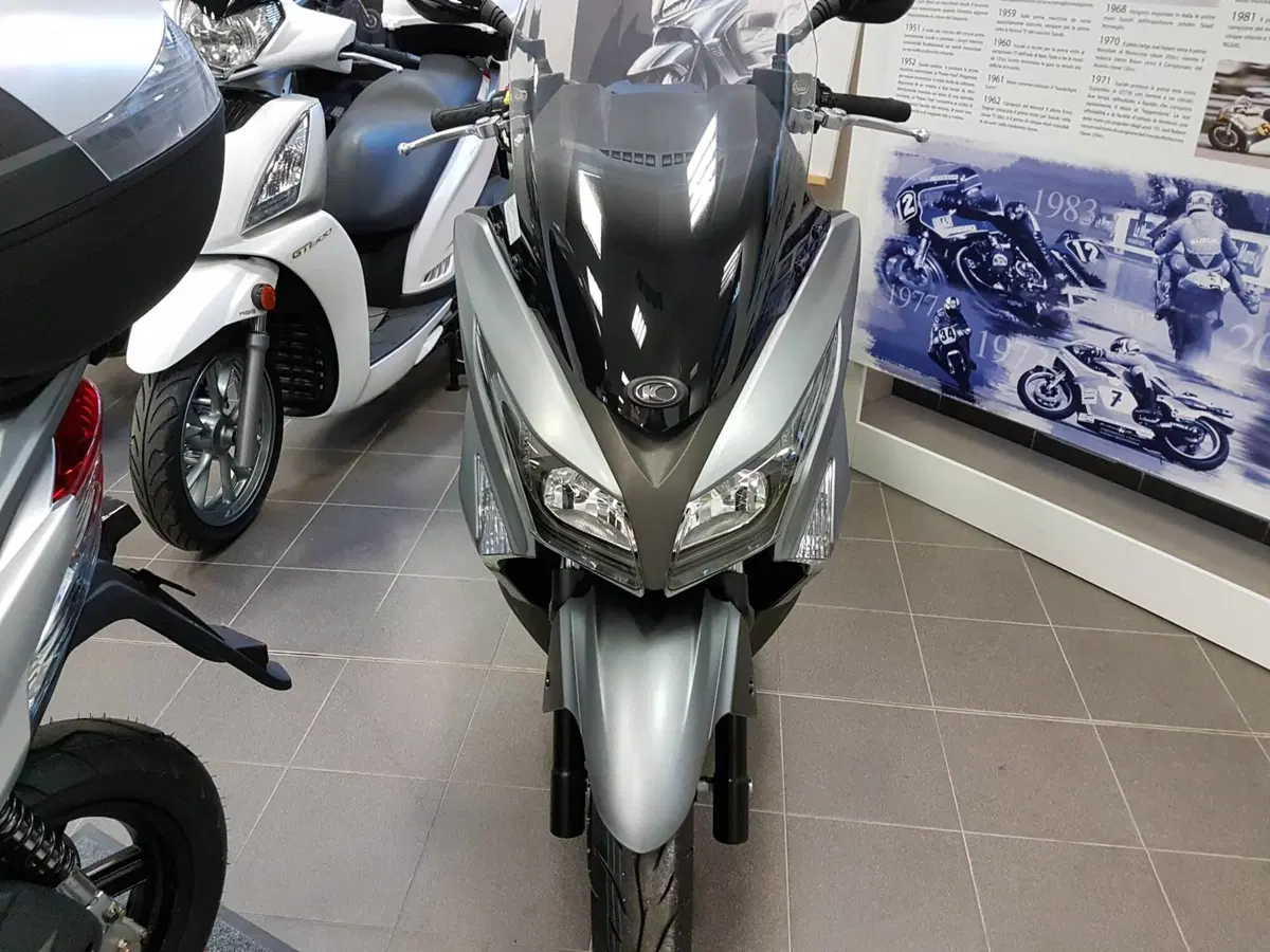 Kymco X-Town 300i (2025 - 26) (7)