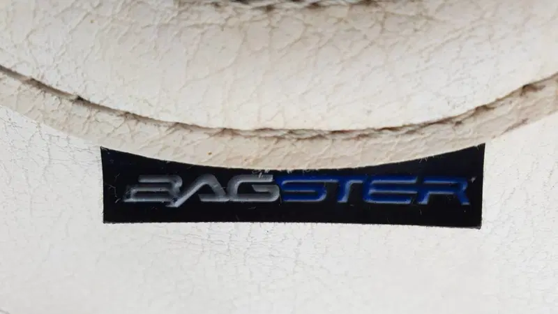 Copriserbatoio Bagster per Triumph Speed Triple (6)