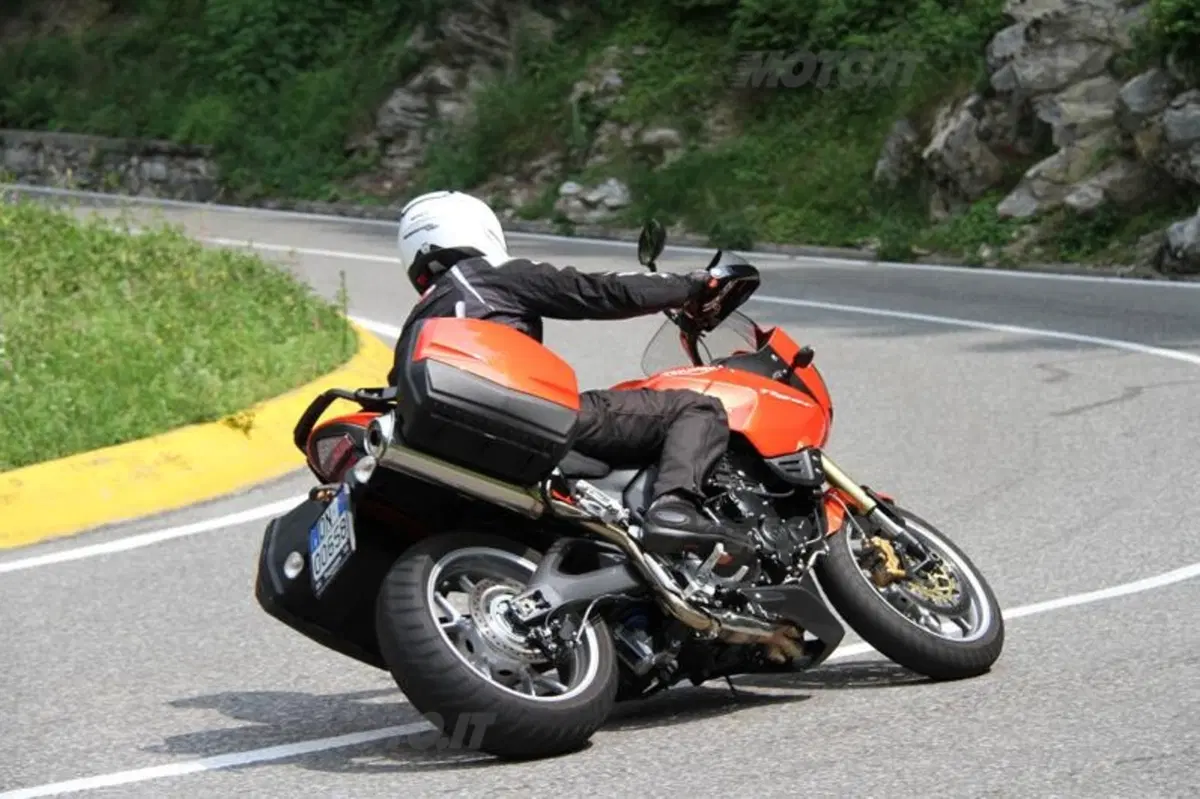 Triumph Tiger SE   (13)
