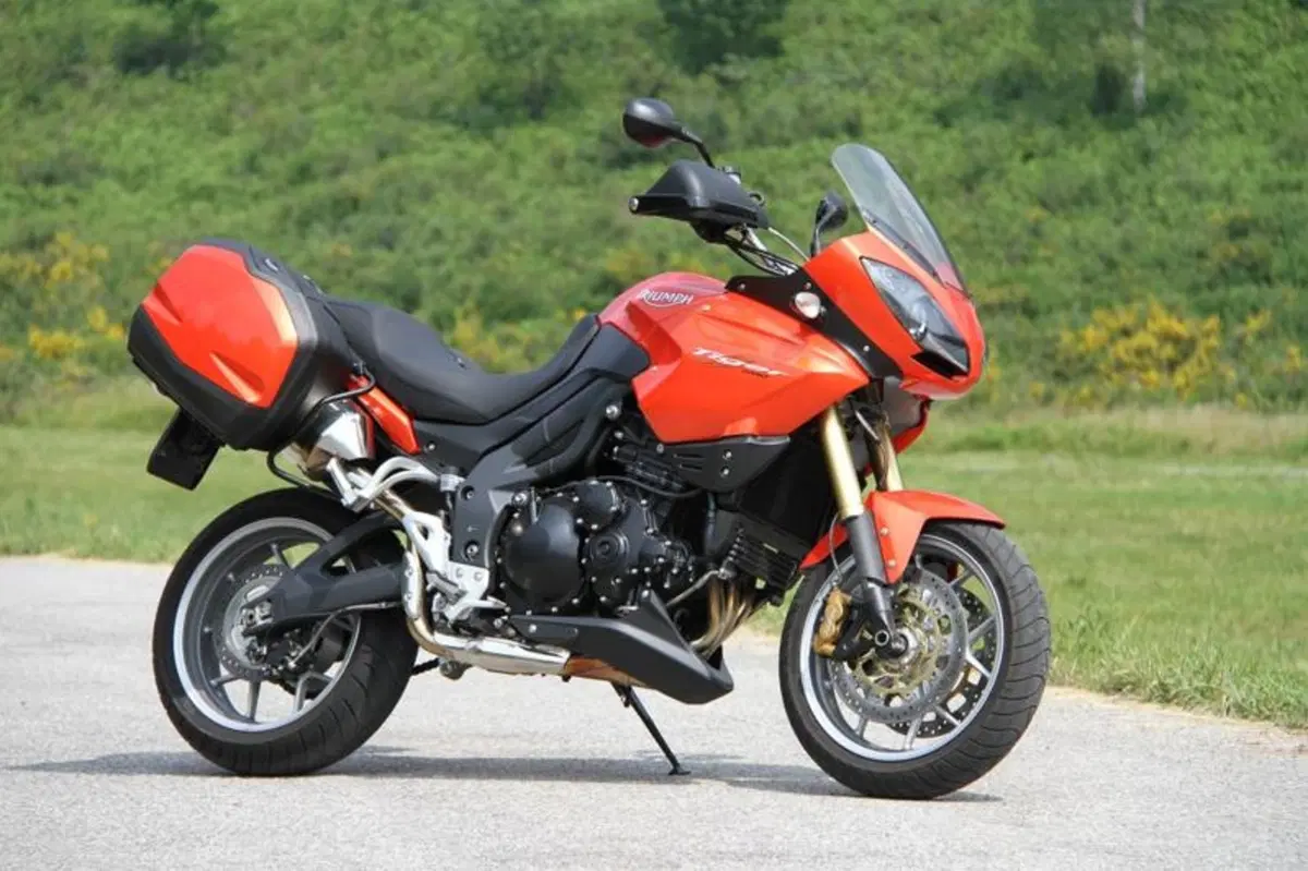 Triumph Tiger SE   (15)