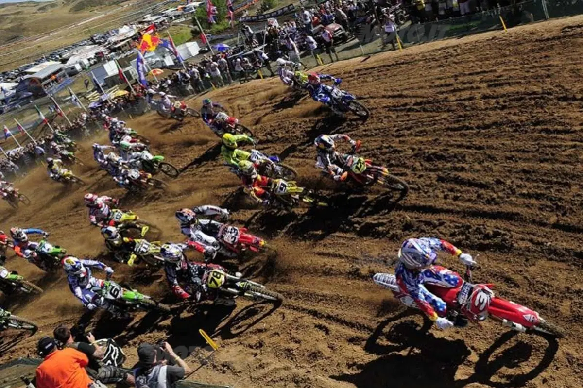Le foto più spettacolari del MXoN 2010 (16)