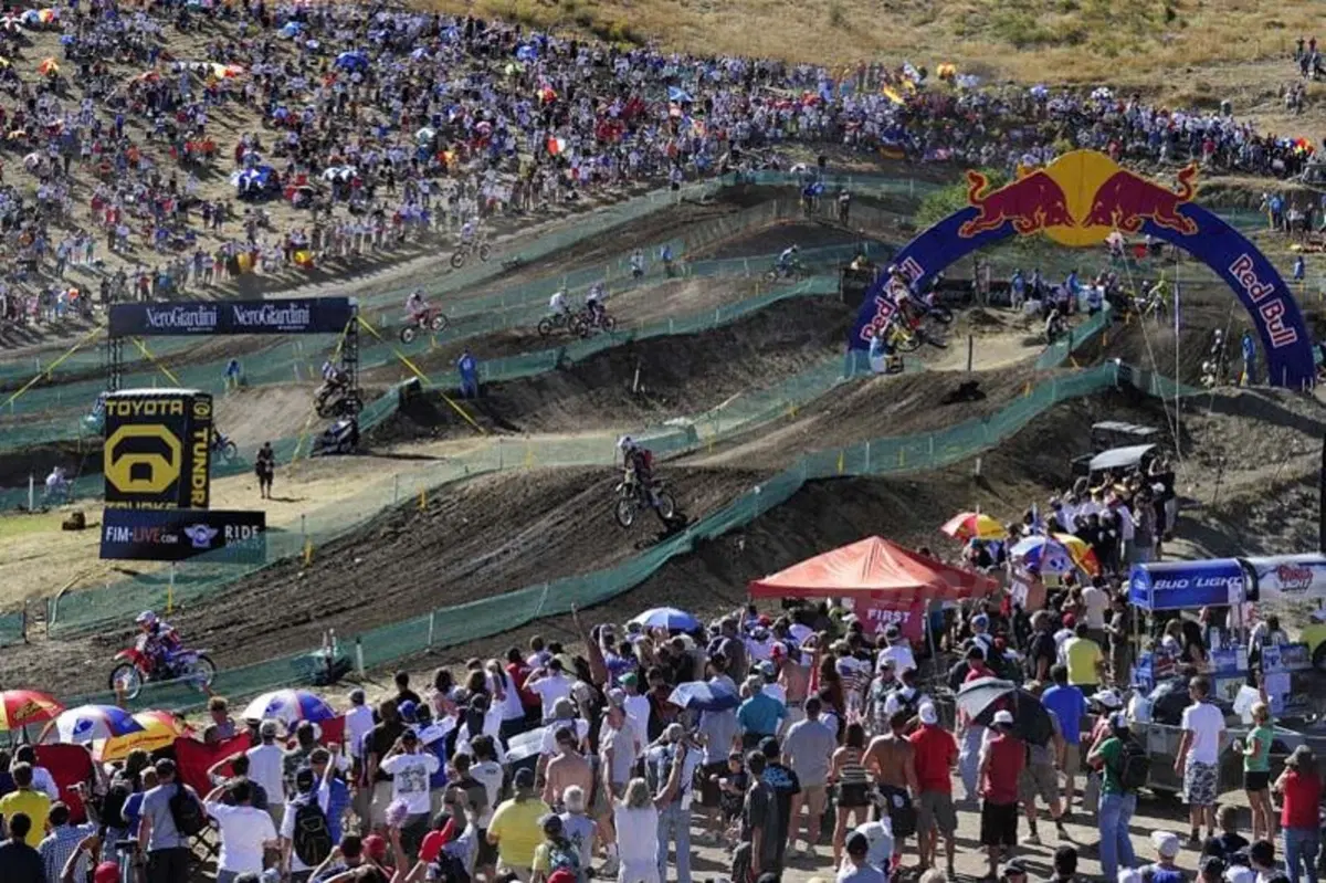 Le foto più spettacolari del MXoN 2010 (21)