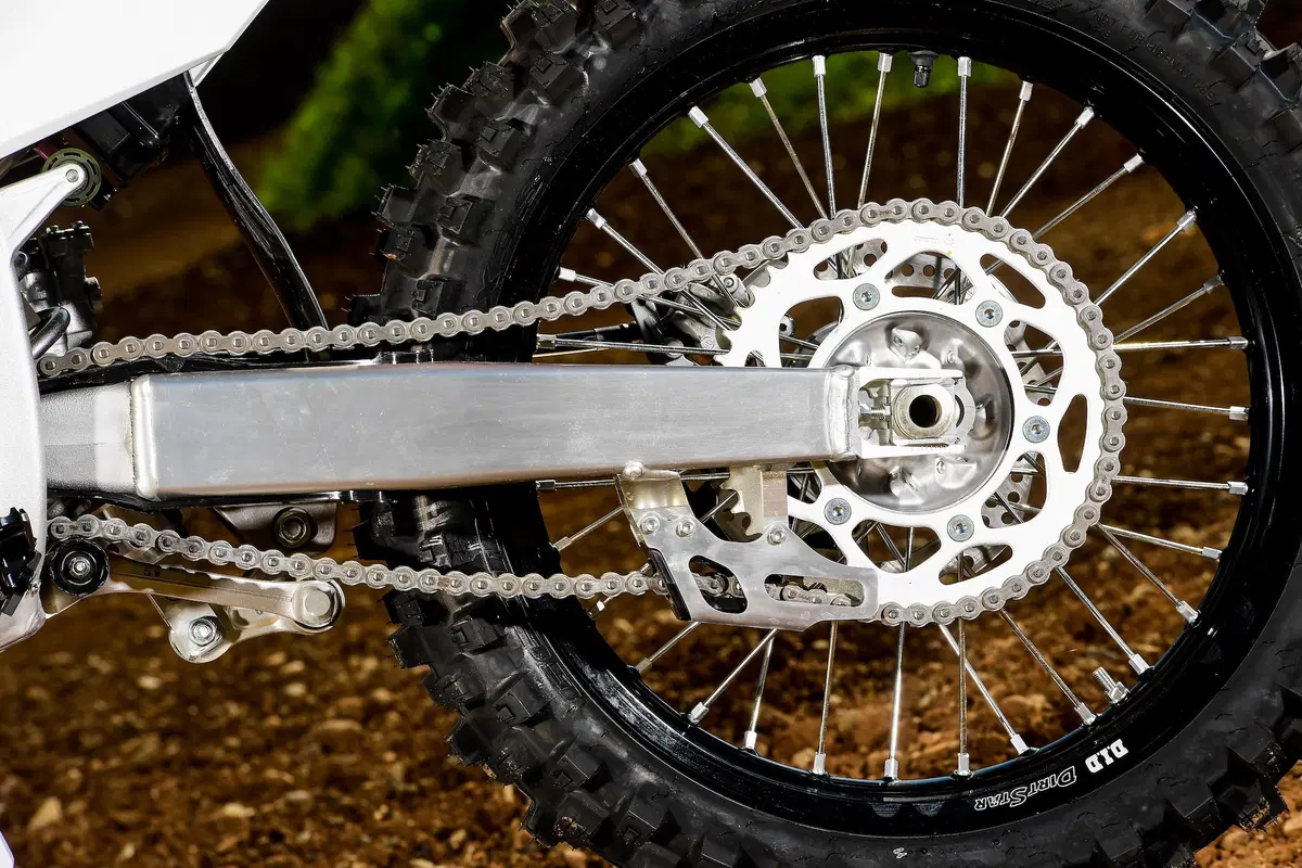 Honda CRF 250R e CRF 450R 2019: Concentrato di tecnologia (6)