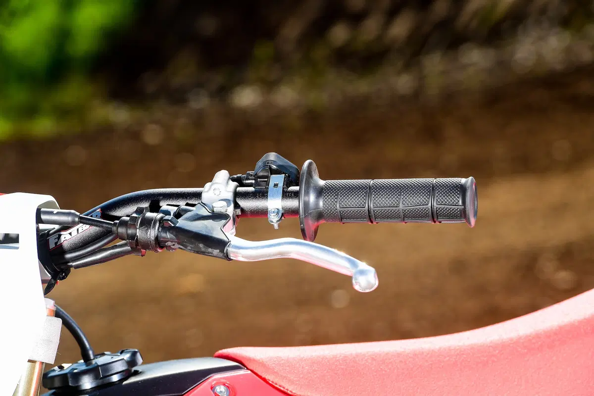 Honda CRF 250R e CRF 450R 2019: Concentrato di tecnologia (7)