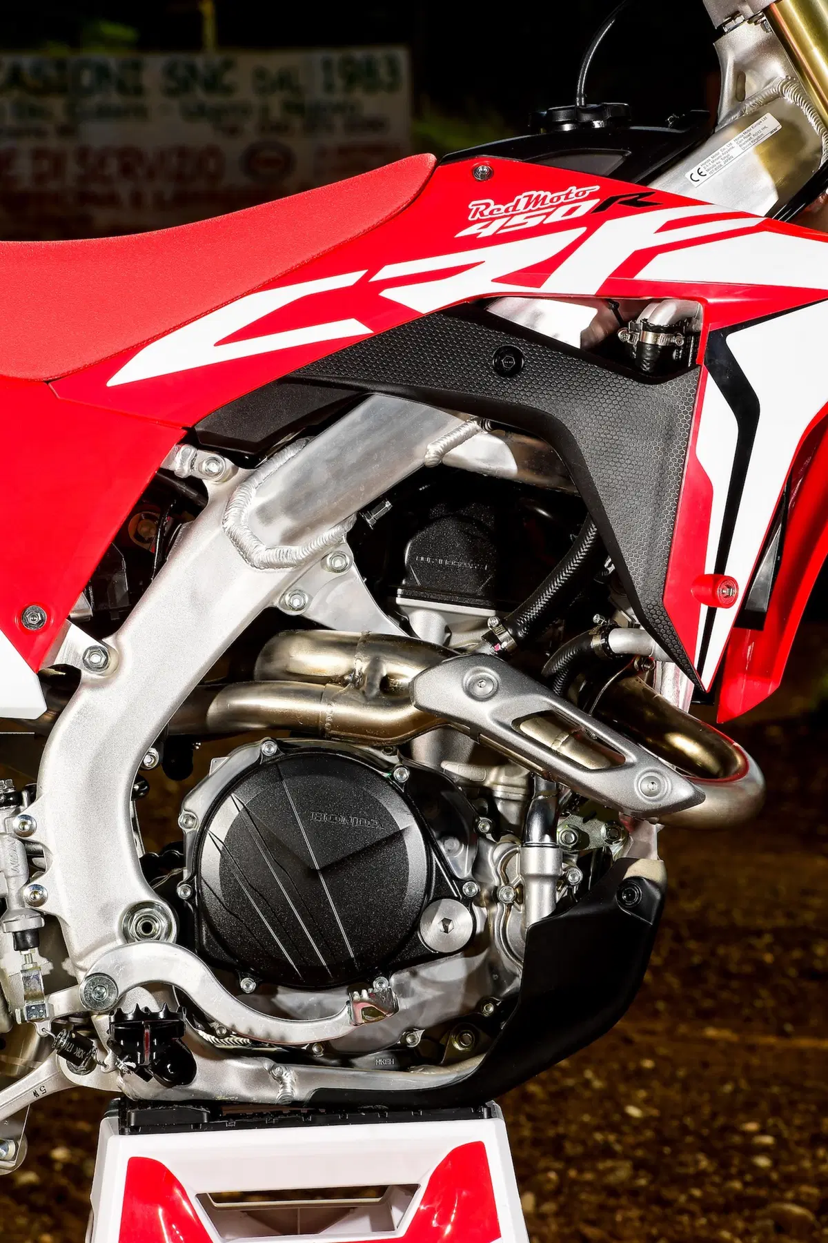 Honda CRF 250R e CRF 450R 2019: Concentrato di tecnologia (9)