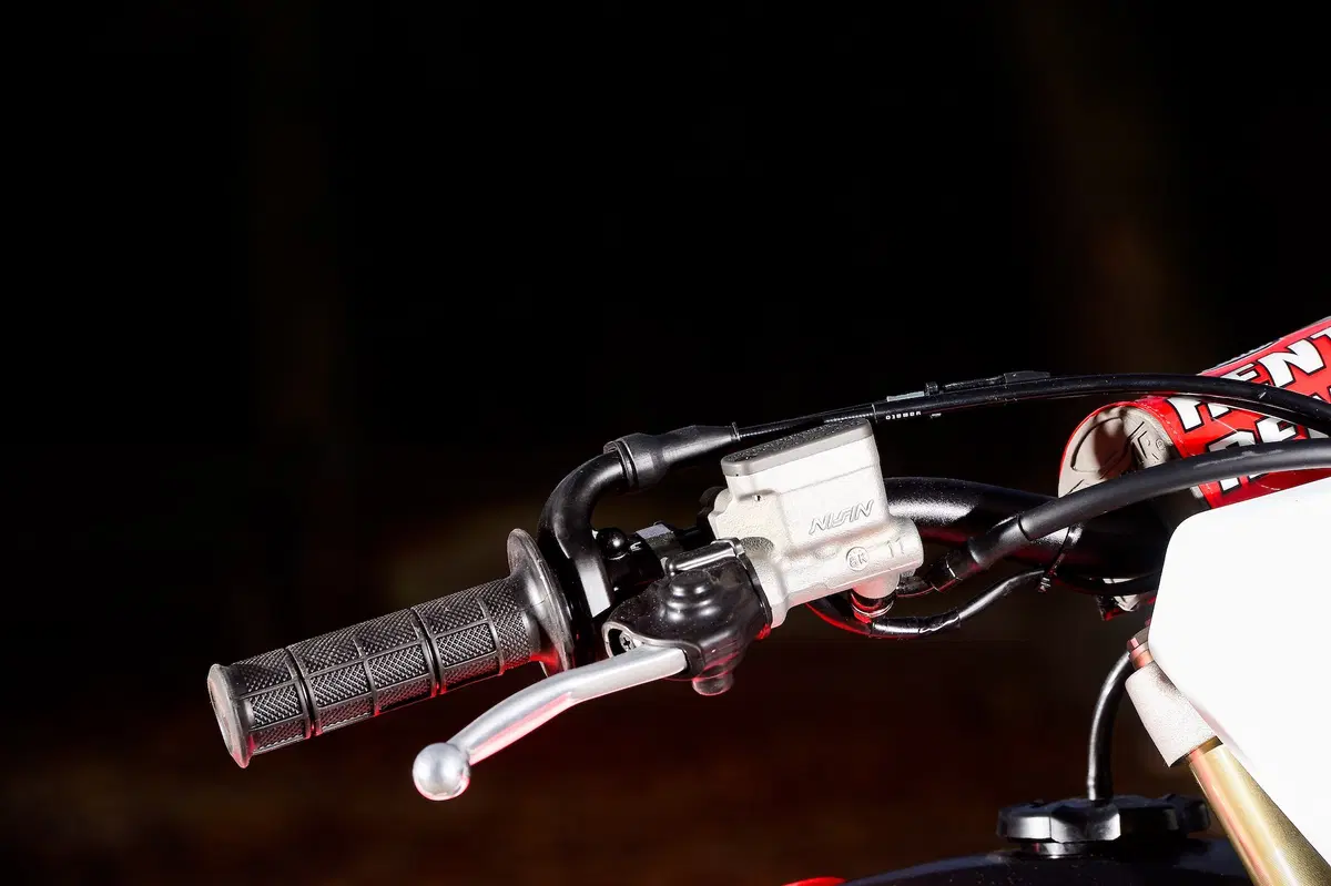 Honda CRF 250R e CRF 450R 2019: Concentrato di tecnologia (5)